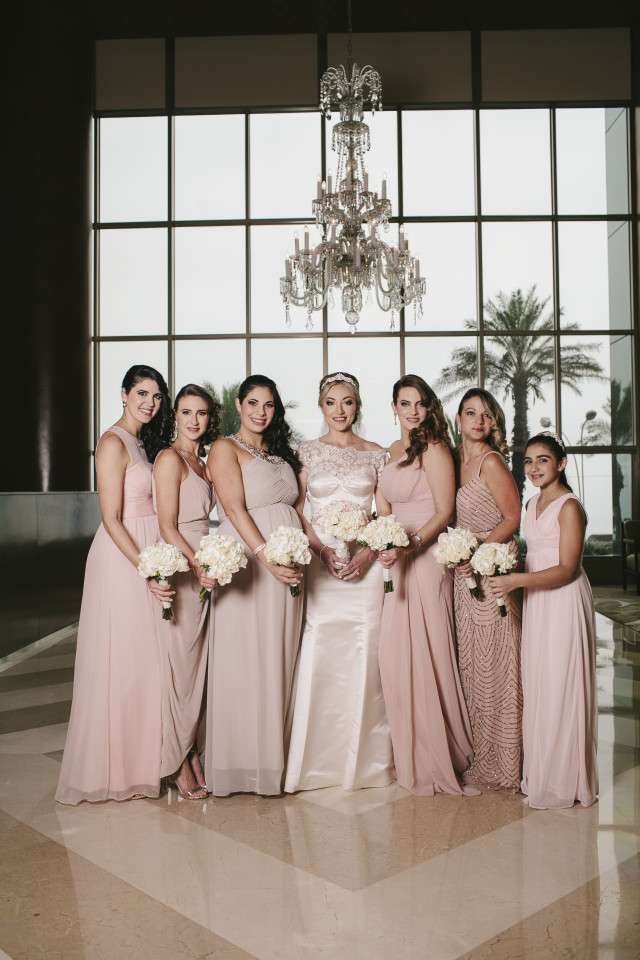 Novias y madrinas de matrimonio